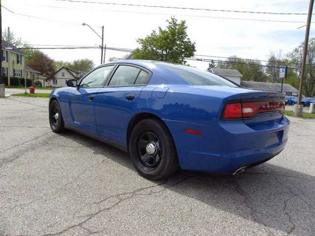 2013 Dodge Charger Police 4dr Sedan